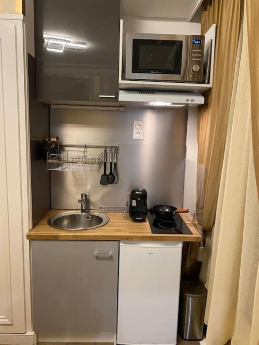 Premium Studio 2 Minutes Walk From Champs-Elysees Paris Ngoại thất bức ảnh